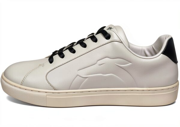 Sneaker donna Marca suola piatta design elegante-1