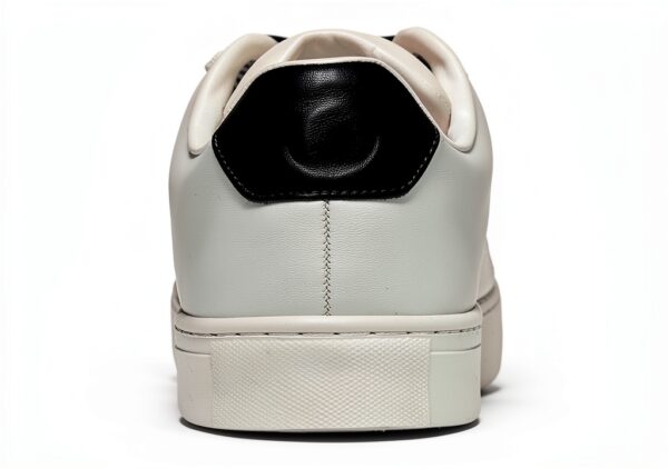 Sneaker donna Marca suola piatta design elegante-4
