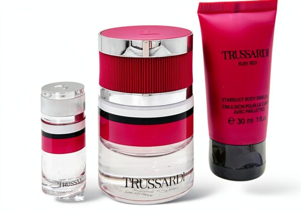 Profumo Ruby Red Set Regalo Trussardi 30ml + 7ml + Crema Corpo 30ml-1